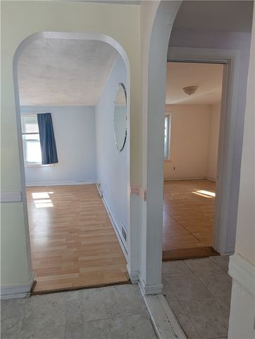 23 Harmony Court, Warwick, RI 02889