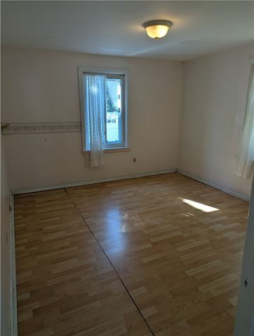 23 Harmony Court, Warwick, RI 02889