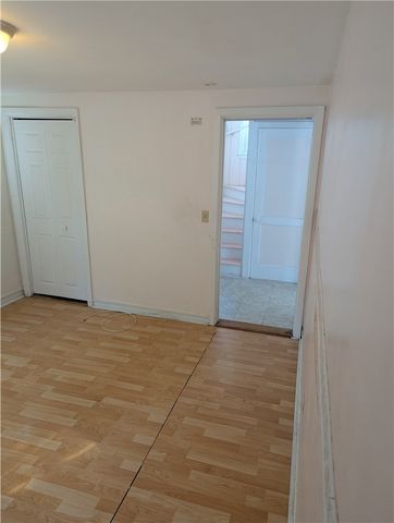 23 Harmony Court, Warwick, RI 02889