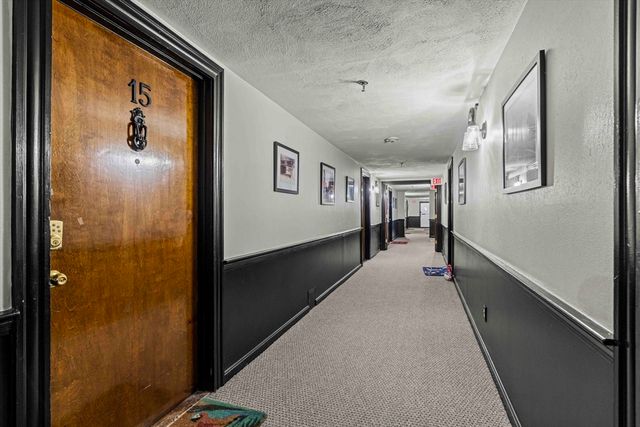 128 Warren St 15, Lowell, MA 01852