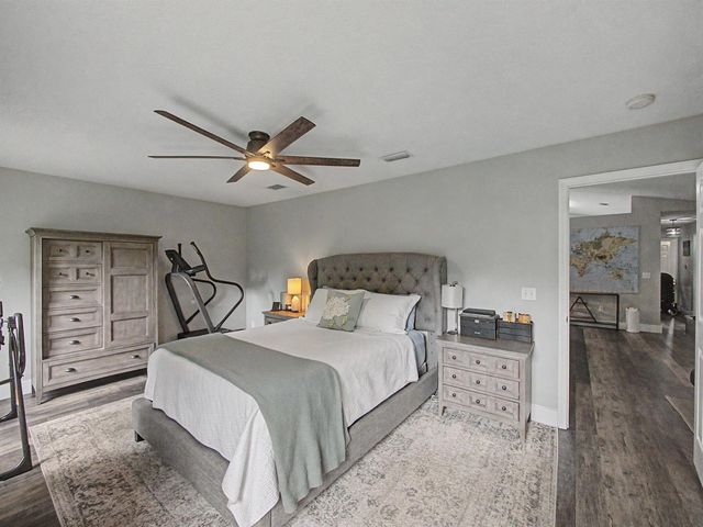 1550 SW Kosnar Avenue, Port St. Lucie, FL 34953