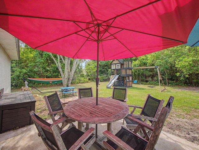 1550 SW Kosnar Avenue, Port St. Lucie, FL 34953