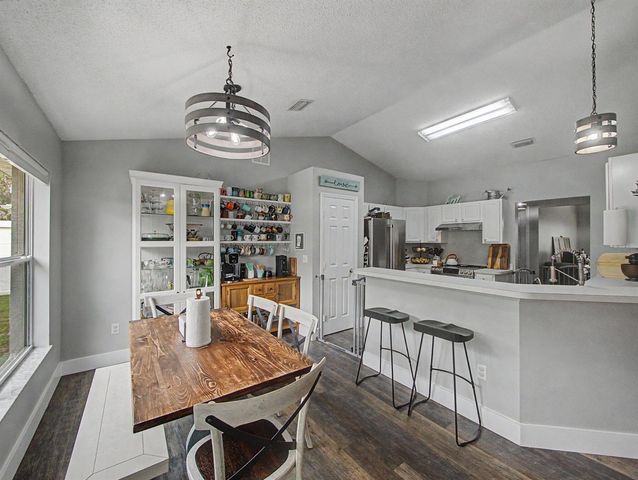 1550 SW Kosnar Avenue, Port St. Lucie, FL 34953