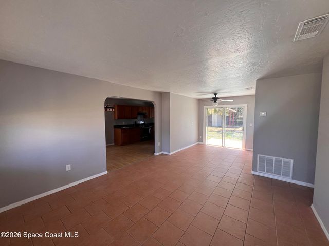 460 Bargello Avenue SE, Palm Bay, FL 32909