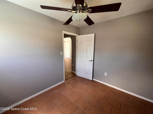 460 Bargello Avenue SE, Palm Bay, FL 32909