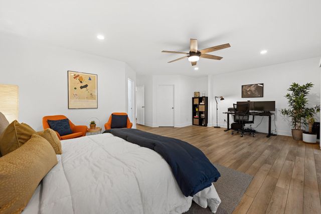 6712 Northeast DR, Austin, TX 78723