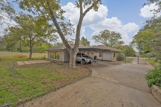 6712 Northeast DR, Austin, TX 78723