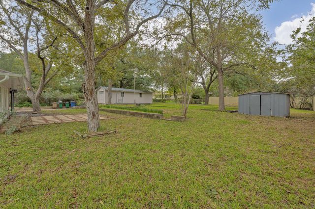 6712 Northeast DR, Austin, TX 78723
