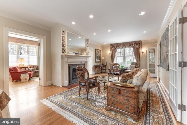 305 E HAMILTON AVE, State College, PA 16801