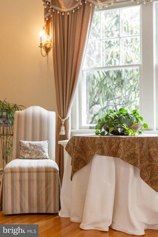 305 E HAMILTON AVE, State College, PA 16801