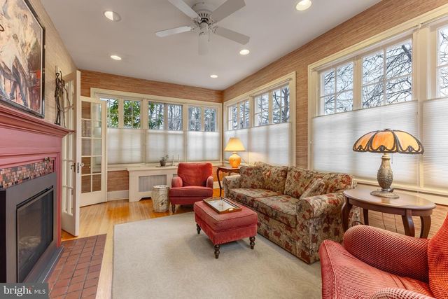 305 E HAMILTON AVE, State College, PA 16801