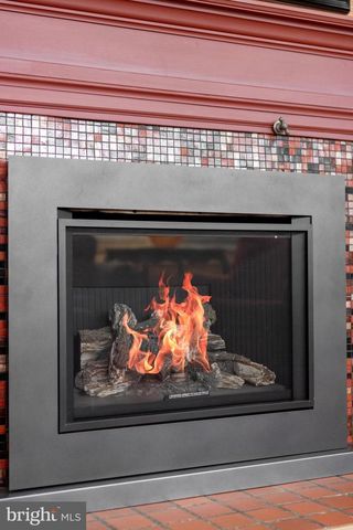 305 E HAMILTON AVE, State College, PA 16801