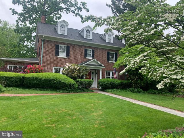 305 E HAMILTON AVE, State College, PA 16801