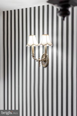 305 E HAMILTON AVE, State College, PA 16801