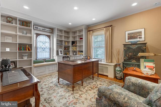 305 E HAMILTON AVE, State College, PA 16801