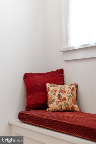 305 E HAMILTON AVE, State College, PA 16801