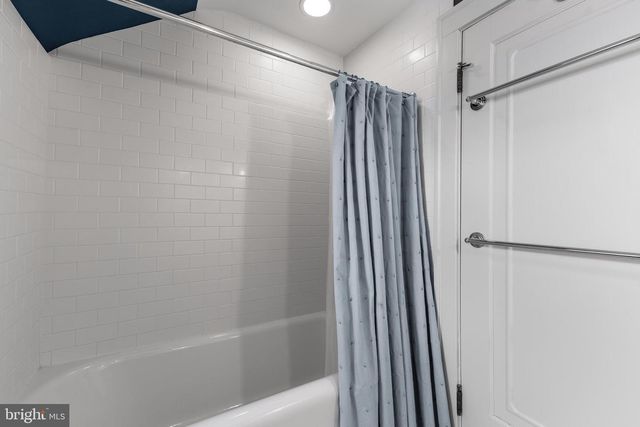 305 E HAMILTON AVE, State College, PA 16801