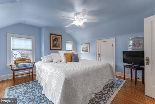 305 E HAMILTON AVE, State College, PA 16801