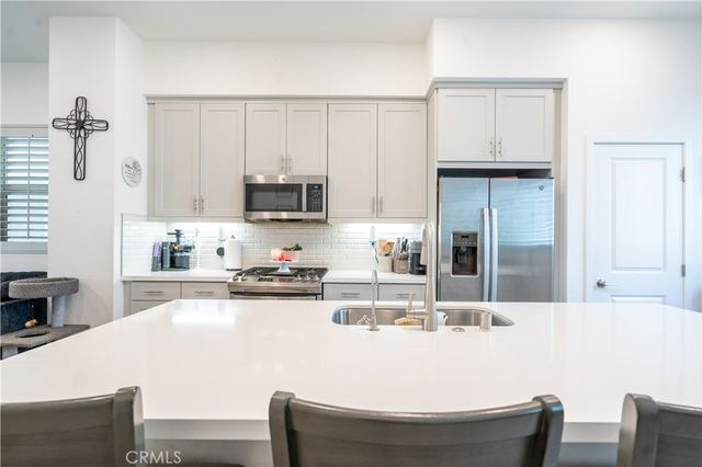 1674 W Enterprise, San Pedro, CA 90732