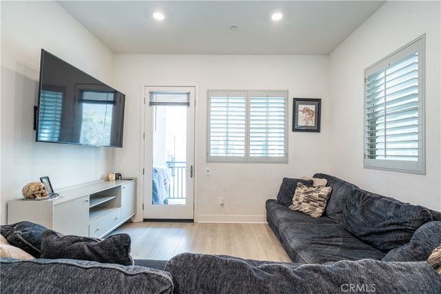 1674 W Enterprise, San Pedro, CA 90732