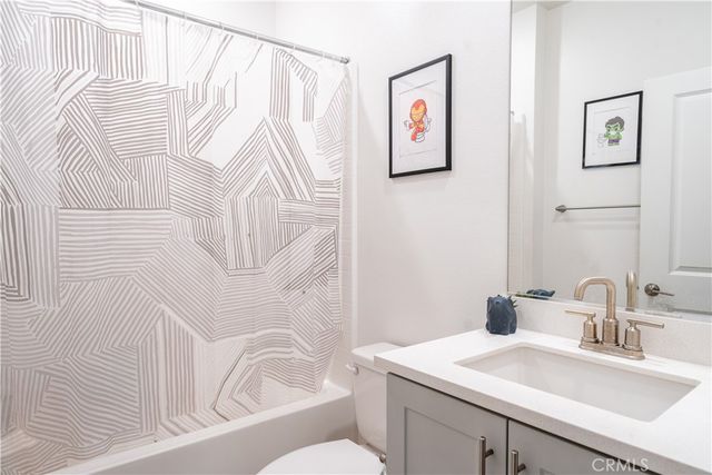 1674 W Enterprise, San Pedro, CA 90732