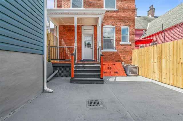 295 38th st, Lawrenceville, PA 15201