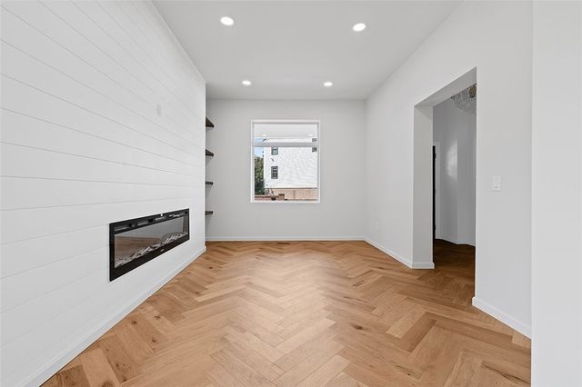 295 38th st, Lawrenceville, PA 15201