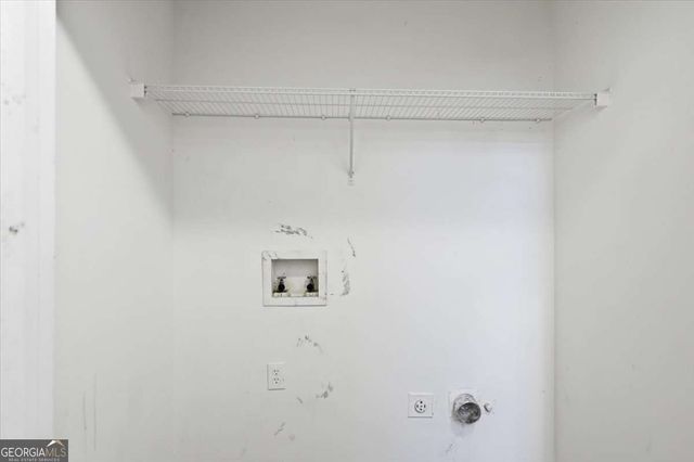 7142 Big Woods Drive, Woodstock, GA 30189