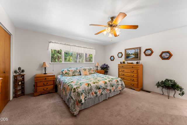 370 Horseshoe Drive, Grants Pass, OR 97526