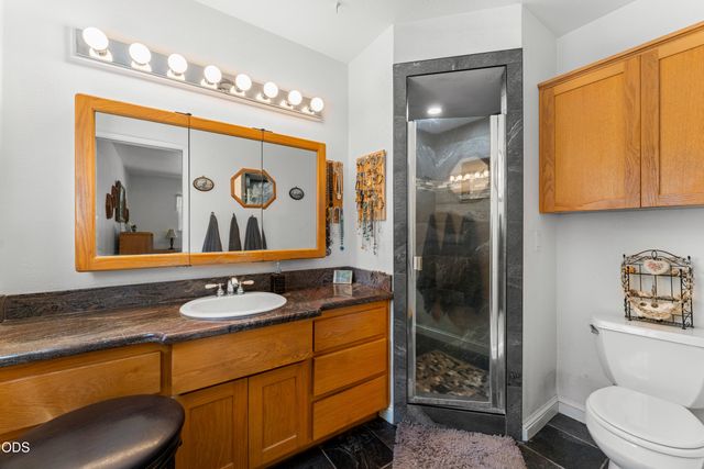 370 Horseshoe Drive, Grants Pass, OR 97526