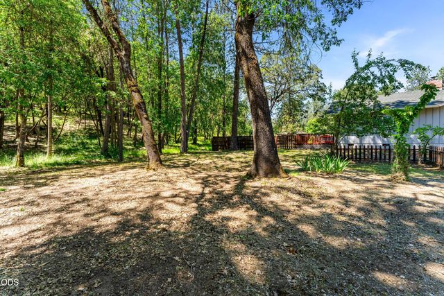 370 Horseshoe Drive, Grants Pass, OR 97526