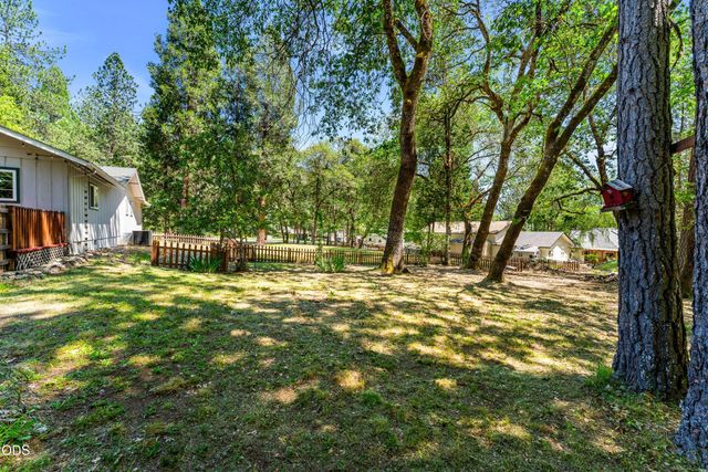 370 Horseshoe Drive, Grants Pass, OR 97526