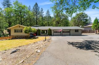 370 Horseshoe Drive, Grants Pass, OR 97526
