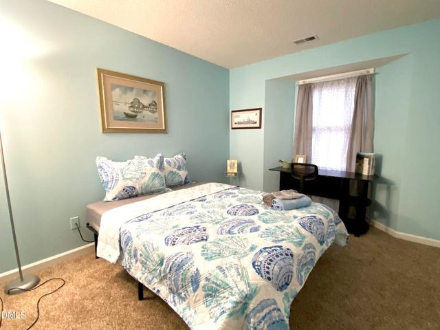 1521 Creekwood Court 201, Raleigh, NC 27603