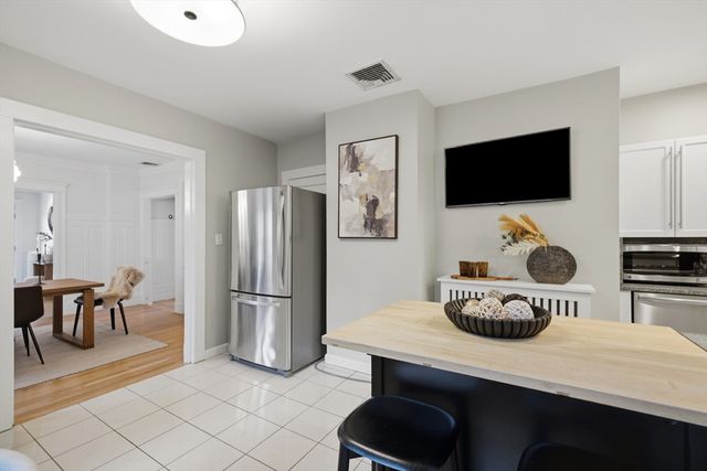 3-5 Newsome Park 2, Boston, MA 02130