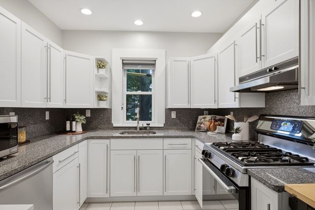 3-5 Newsome Park 2, Boston, MA 02130