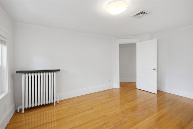 3-5 Newsome Park 2, Boston, MA 02130