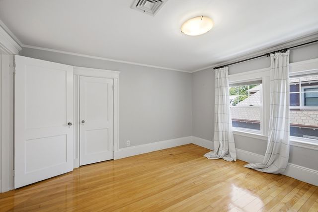 3-5 Newsome Park 2, Boston, MA 02130