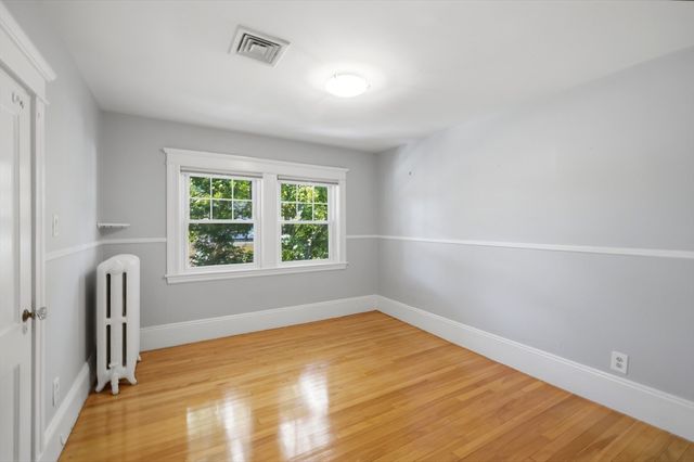 3-5 Newsome Park 2, Boston, MA 02130