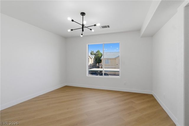 1501 Linnbaker Lane 202, Las Vegas, NV 89110