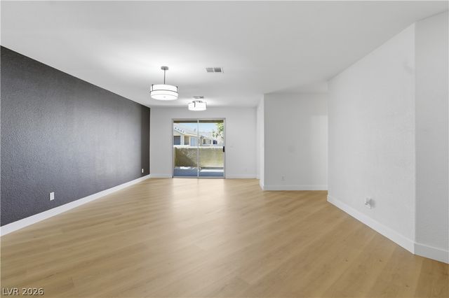 1501 Linnbaker Lane 202, Las Vegas, NV 89110