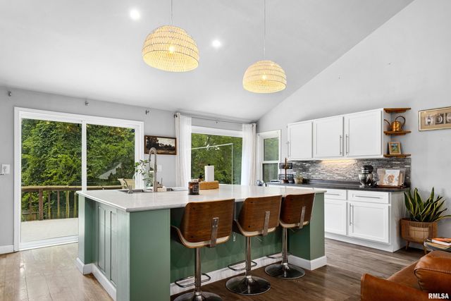 108 CUMMINGS Court, Creve Coeur, IL 61610