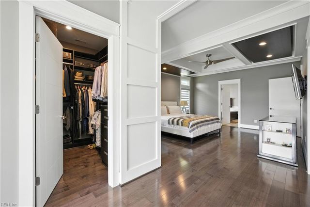 1244 Knights Bridge LN, Virginia Beach, VA 23455