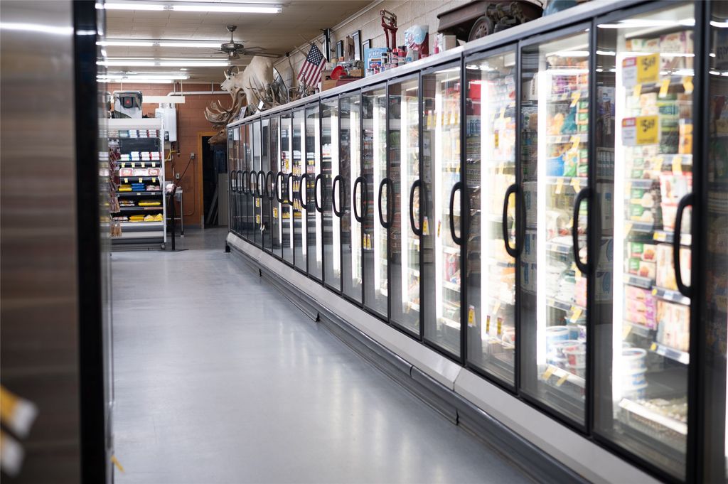 207 3rd Street NE, Harlowton, MT 59036 photo 5