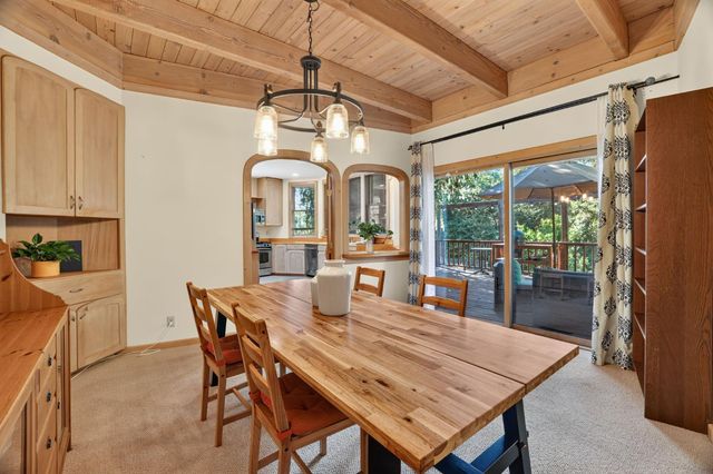 3940 Bannister Rd, Fair Oaks, CA 95628