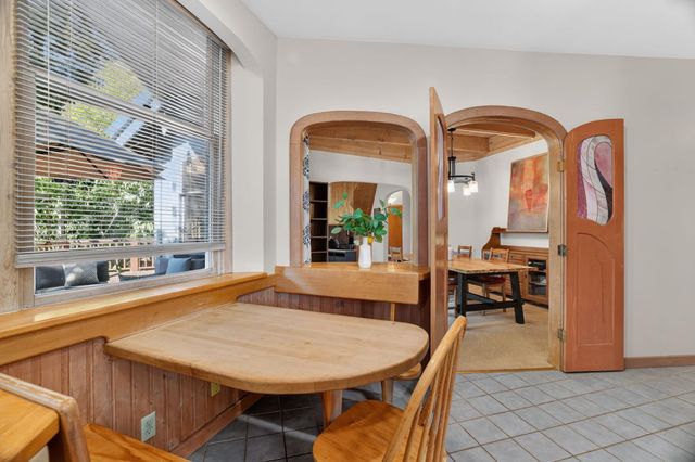 3940 Bannister Rd, Fair Oaks, CA 95628
