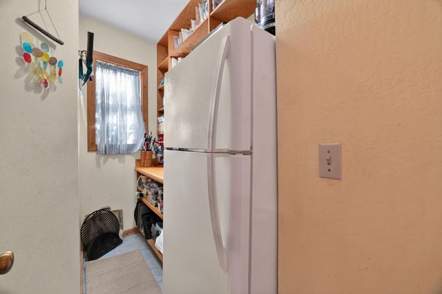 3940 Bannister Rd, Fair Oaks, CA 95628
