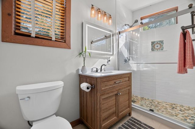 3940 Bannister Rd, Fair Oaks, CA 95628
