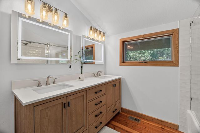 3940 Bannister Rd, Fair Oaks, CA 95628