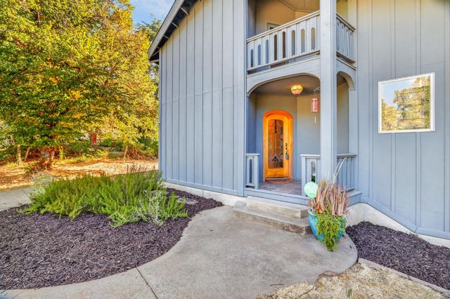 3940 Bannister Rd, Fair Oaks, CA 95628